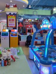 -开心哈乐儿童主题乐园(孙河易事达店)