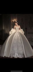 -拉瑞娜LaReine婚纱礼服高级定制