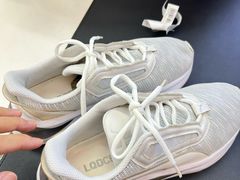 -爱革·奢品·鞋包·衣物·家居(金桥国际商业广场店)