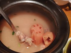 莲藕排骨汤-莲餐厅·湖北菜·潜江小龙虾店(愚园路店)