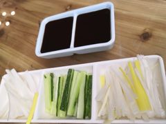 -阿瓦山寨·湘菜现炒·剁椒鱼头王(咸阳总店)