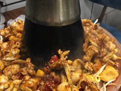 -超越炭火牛蛙火锅鸡(河东店)