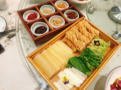 -四季民福烤鸭店(外滩外白渡桥店)