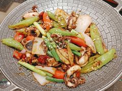 -香山湖家家宴(中山陵店)