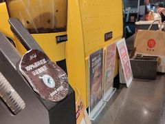 -麦当劳(中山公园龙之梦店)