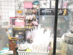 -爱上花开·蛋糕·安佳动物奶油轻奢私人定制(凯德店)