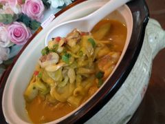 -那家老院子东北菜·饺子·小鸡炖蘑菇(艳华街店)