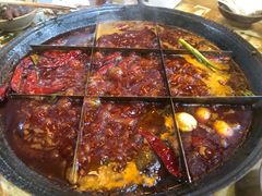 -正南齊北重庆老火锅(光华村直营店)