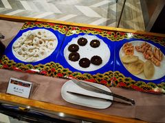 -西藏饭店·亚克·食光自助餐厅(文殊院店)