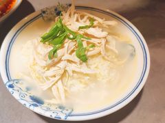 鸡汤饭-肖四女乐山跷脚牛肉(江北星街坊店)