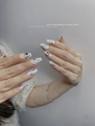 -DAZZLING BEAUTY美甲•美睫专门店