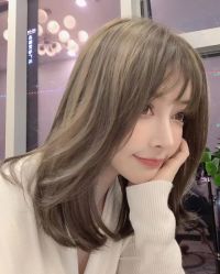 -BULB STUDIO 巴柏明星发型工作室