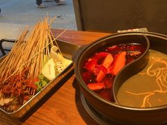 -郑记·古法黑砂锅串串(龙泉店)