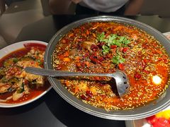 -麻六记(凤凰汇店)