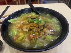 -龙记桂林米粉(财满街店)