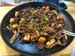 -老周炒拨拉(甘州总店)