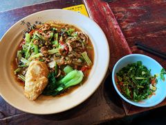 -方铲铲·成都板凳面(滨江银泰店)