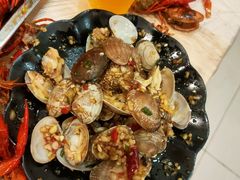 -郑记•不夜城烧烤•龙虾•虾蟹(黄鹤楼店)
