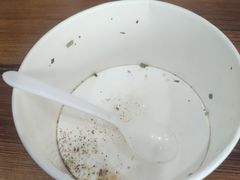 -手劲鱼丸馄饨铺(哈一百店)