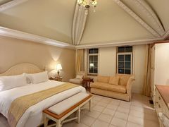 -平湖九龙山庄园圣马可酒店