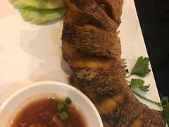 -Neary Khmer Restaurant