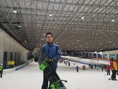 -绍兴启迪乔波冰雪世界