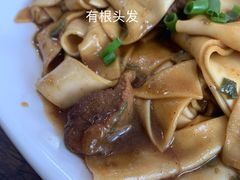 -壹阁胡羊焖饼(特色小吃街店)