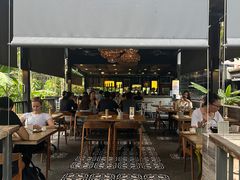 -植物园哈利亚餐厅