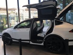 -TESLA 特斯拉(广州天环广场体验店)
