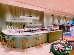 -星巴克臻选(广州太古汇店)