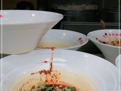 -钟方模白家肥肠粉(春熙店)