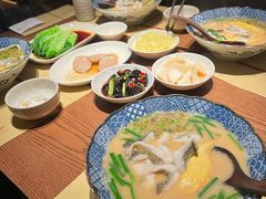 -荣家黄鱼面(前滩太古里店)