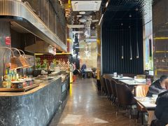 -吉布鲁牛排海鲜自助(温江合生汇店)