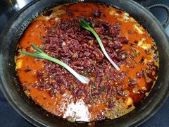 -铜元老码头鳝鱼火锅