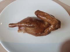 玻璃脆皮乳鸽-利苑酒家(金宝店)