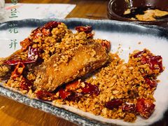 蒜香风沙鸡翅-馬蘭花開(车站大道店)