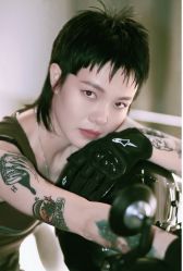 -TOP HAIR SALON