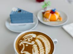 -看得到风景的咖啡馆(白玉兰广场店)