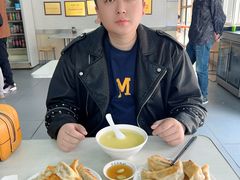 -劈柴院锅贴(沈阳路店)