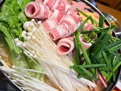 -绿色庄园·韩国料理(西湖村店)
