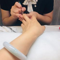 -赫本轻奢美颜中心
