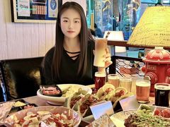 -Famous肥猫墨西哥音乐餐吧(五棵松华熙LIVE店)