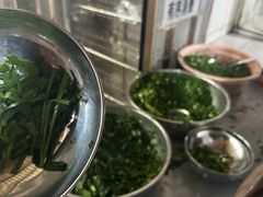 -正宗杨记普洱酸醋米线(总店)