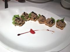 黑松露鹅肝包生菜-苏浙总会(国金中心店)