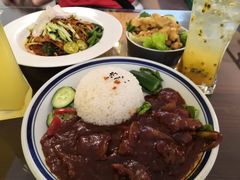 仁当牛肉饭-马来MO简餐.南洋风味料理(美食街店)