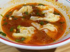 -八二小区抄手(龙湖上城天街店)