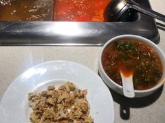 -海底捞火锅鲜切牛肉主题店(长寿路店)