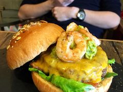 -HIGH FIVE哈福手工汉堡(桂林路店)