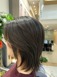 -艾米莉 烫染沙龙