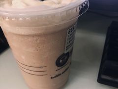 卡布奇诺瑞纳冰-瑞幸咖啡(龙湖北城天街北馆店)